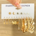 Lot de 9 paires de boucles d'oreilles avec étoiles lunes et perles sur carte mode - Ensemble Étoile Lune Papillon Or (HS529-40)