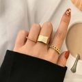 7-teiliges minimalistisches Ring-Set in Gold mit geometrischen Designs an der Hand - 3-Teiliges Gold-Set-Kombination (HS758-2) / Gold