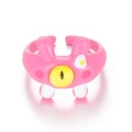 Schattige roze monsterring met geel oog en verstelbaar open bandontwerp - Roze Eenogig Monster met Lange Oren (HS1263-5)