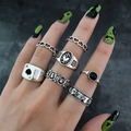 Retro punk silver ring set featuring spade A and heart patterns on female hand - Ace of Spades Star Black Gem (HS1475-12)