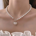 Modische Perlenkette mit Herzanhänger, Kristallen und praktischem OT-Verschluss - Schillernde rosa Herz Strass OT Kette (HS1464-15)