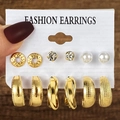 6er-Set Vintage-Ohrringe in Gold mit Perlen, Strasssteinen und strukturierten Creolen - Perle Strass Und Texturierte Ohrringe (HS1300-2)