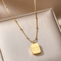 Elegante collana placcata in oro con ciondolo rettangolare inciso su una scatola di gioielli - Stile Rettangolare Kiss Wife Dorato (BXG037-9)