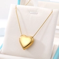 Elegante collana con ciondolo a cuore in acciaio inossidabile placcato oro 18 carati - Stile Cuore 3D Dorato (BXG037-10)