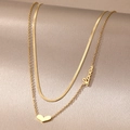 Elegante collana a doppio strato dorata con ciondolo a cuore e scritta Love su raso - Stile Cuore Lettera Love Dorato (BXG037-15)