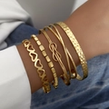 5-teiliges goldenes Armband-Set mit Herzanhängern, Knoten-Details und Hammerschlag-Optik - Gold Stil 8 (HS1667-8)
