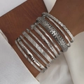 10er-Set silberne Stapelarmbänder mit geprägten Texturen und geometrischen Mustern - HS1872-2 / Silber