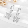 Glinsterende vlinder oorbellen met witte zirkoon kristallen en 14K goud vergulde afwerking - Zilver Witte Zirkonia (EH789)