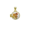 Detalle de un relicario ovalado chapado en oro de 18K con motivos florales de esmalte - Esmalte Blanco Flores Tricolores Relicario Redondo Solo (Sin Cadena) (DN251242-O)