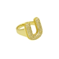 Macro-opname van 18k vergulde open ring met letter U ontwerp en witte zirkonia's - Verstelbaar Open / Dr240914-u