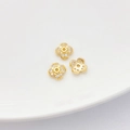 Separadores de flores bañados en oro de 18K con circonitas para creación de joyas - Estilo 11 Capuchón Flor 8mm Agujero 1.5mm