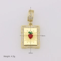 Détails d'un pendentif fraise plaqué or 18 carats avec cristaux et mesures de précision - Plaque Radiante de Cœur (DN250708-B)