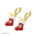 Dettaglio orecchini a calza di Natale con altezza 31mm e design a fiocco di neve smaltato - Stile Calza di Natale Fiocco (DE251010-E)