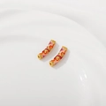 18K vergulde gebogen kraal met kleurrijk emaille bloemmotief voor DIY-sieraden maken - Rood Gestreepte Bloem Stijl / 5x25mm