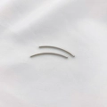 Polierte silberne gebogene Hohlperlen für die DIY Armband und Halsketten Herstellung - 1.5x30mm / Weißgold
