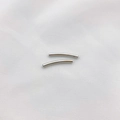 Gebogene silberne 14K Gold-Gefüllte Röhrenperlen für DIY-Schmuck und Armbandzubehör - 2x20mm / Weißgold