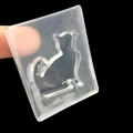 Stampo in silicone traslucido a forma di gatto per resina e gioielli fai da te su sfondo nero - Forma di Gatto (16115)