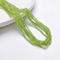 Tira de cuentas de piedra natural facetada verde de 2mm para joyería y artesanía - Cuentas Cuadradas Pequeñas de Peridoto / Bolso Pequeño