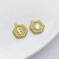 14K goud gevulde zeshoekige bedel met letter F en hartpatroon voor DIY sieraden - Stijl F (Hart Zeshoek)