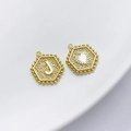 14K vergulde zeshoekige hanger met letter J en hartpatroon voor DIY sieraden maken - Stijl J (Hart Zeshoek)