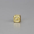 Vergoldete quadratische Perle mit funkelndem Zirkon-Initial G für DIY-Armbänder - Alphabet G Würfelperle