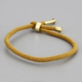 Verstellbares ingwergelbes gewebtes Seilarmband mit polierten Gold-Metallbeschlägen - Goldgelb