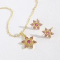 Set gioielli fiore zircone rosa con collana placcata oro e orecchini coordinati - Placcato Oro Vero / Set di Gioielli (Collana + Orecchini)