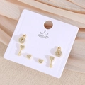 Goldenes Ohrstecker-Set mit Herz, Schlüssel und Schloss Motiven, besetzt mit Zirkonia - Herz Schlüssel & Schloss Stil (EO11-6)