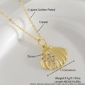 Elegante collana con ciondolo a conchiglia placcata oro e zirconi per un look da spiaggia - Conchiglia Placcata Oro Vero (NAB02-10)