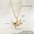 Collana con ciondolo a squalo in rame placcato oro 18k con pavé di zirconi bianchi - Squalo Placcato Oro (NAA11-10)