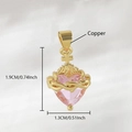 Roze hartvormige zirkoon hanger met vergulde koperen doornen en kruisvormige bedel - Doornenkruis roze hart (NAC12-5) / 1.9x1.3cm (Zonder Ketting) / Roze