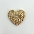 Goldener Herz-in-Herz Anhänger mit Pavé-Fassung aus weißen Zirkonia-Kristallen - Gold Doppel Pave Herz Nesting Stil (NF05-5)