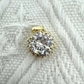 Exquisite 18k gold plated round compass pendant with sparkling cubic zirconia inlay - 1.4cm Gold Plated Round (NAA04-1)
