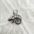 Silver chameleon pendant with sparkling white cubic zirconia and a curled tail detail - 1.6*1.4cm Chameleon Style (NAA12-7)