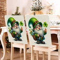 Juego de dos fundas de silla para San Patricio con gnomos y tréboles impresos en lino - Estilo Gnomo con Trébol de Cuatro Hojas
