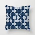 Dunkelblaues Dekokissen mit weißen geometrischen Punktmustern im modernen Stil - 45x45cm / Dunkelblau Geometrische Punkte (DRD29-2)
