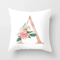 Moderner weißer Kissenbezug mit Roségold-Pailletten-Buchstabe A und rosa Blumenmuster - 45x45 cm / Buchstabe A