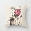 Federa quadrata per cuscino con stampa surrealista di rosa rosa e ritratto di donna - Stile Busto Surrealista E Rosa Rosa (DRD89-4)