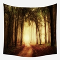Arazzo da parete con sentiero nel bosco e alberi dorati in morbido tessuto poliestere - 130*150cm / Sentiero Forestale (WTG-1)