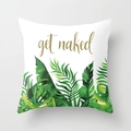 Tropischer Kissenbezug mit grünen Monstera-Blättern und goldenem get naked Text - 45x45 cm / Tropisches Blattmuster 20 (DRD95-20)