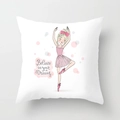 Détail de l'imprimé ballerine sur taie d'oreiller carrée avec texte Believe in your Dreams - Crois en tes Rêves (DRD184-5) / 45x45cm