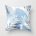 Détail de la taie d'oreiller carrée avec motifs de feuilles de palmier bleus et blancs - Palmier Bleu Blanc Simple (DRD347-20) / 45x45cm