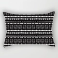 Housse de coussin marocaine avec motifs géométriques tribaux noirs et blancs - DRD14-12