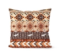 Housse de coussin bohème aux motifs géométriques orange chaud et détails ethniques chic - Motif d'Oiseau Géométrique Ethnique (DRD138-9)
