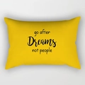 Fodera per cuscino lombare gialla con scritta motivazionale 'go after Dreams not people' - 30x50cm / Citazione Ispiratrice Gialla (DRD224-5)
