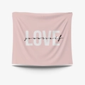 Arazzo decorativo rosa con scritta LOVE bianca e testo yourself nero stampato - 95x73cm Tessuto Spazzolato / AMA Te Stesso (GT30-4)