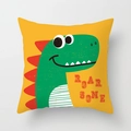 Gelber Kissenbezug mit niedlichem grünen Cartoon-Dinosaurier und Roar Some Schriftzug - Gelber Roar Dinosaurier Stil (DRD322-1) / 45x45 cm