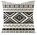 Detalle del patrón geométrico bohemio blanco y negro en la funda de cojín de algodón - Patrón de Líneas Cruzadas Minimalista (YMD74-4)