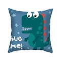 Dunkelblauer Kissenbezug mit grünem Dinosaurier und Hug Me Schriftzug für Kinderzimmer - Dunkelblauer Hug Me Dinosaurier Stil (DRD322-17) / 45x45 cm