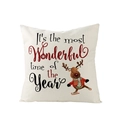 Détail d'une housse de coussin de Noël en lin avec renne et inscription festive - 45x45cm / Style Renne de Patinage Dessin Animé (YMD202-10)